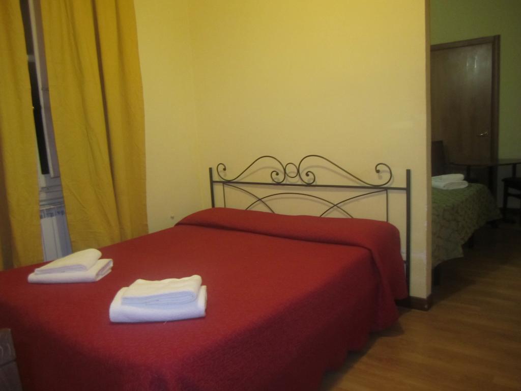 Hotel Savonarola Florencia Habitación foto