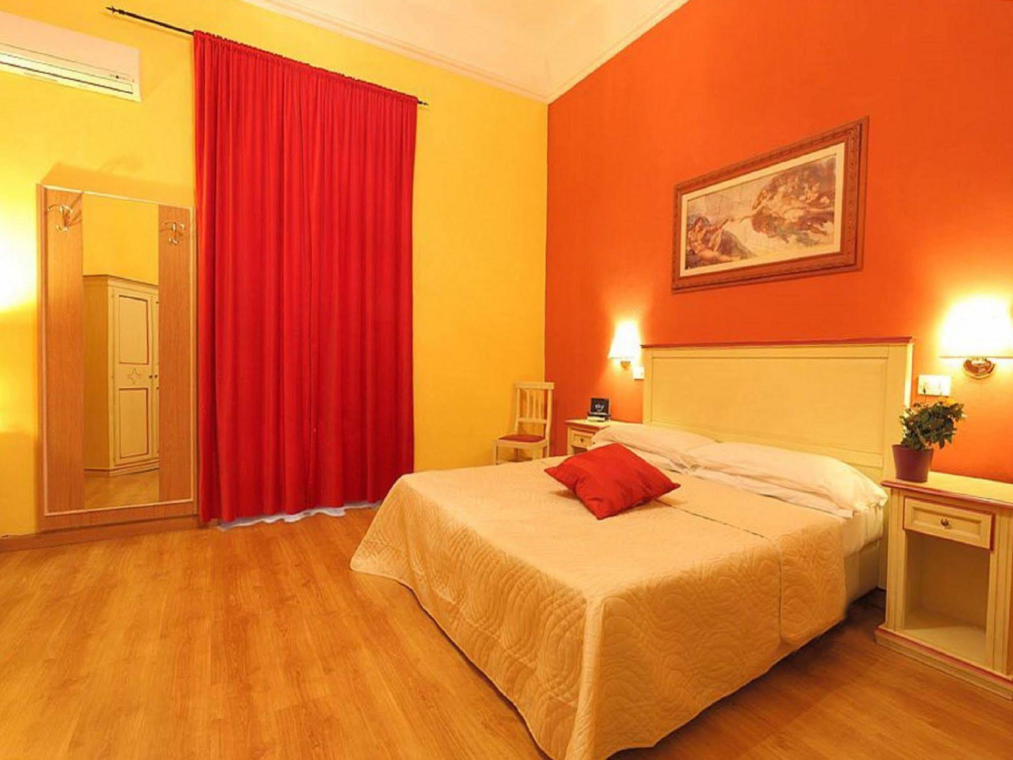 Hotel Savonarola Florencia Exterior foto