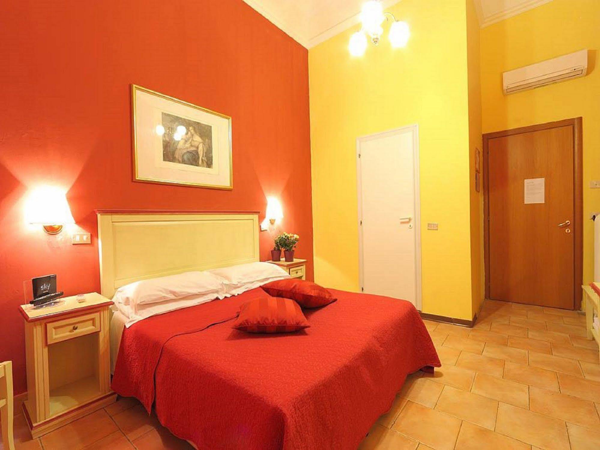 Hotel Savonarola Florencia Exterior foto
