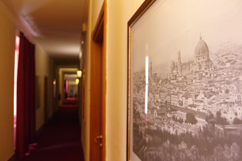 Hotel Savonarola Florencia Exterior foto